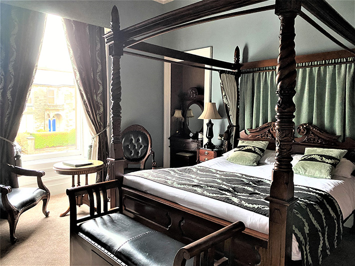 Bedroom 8